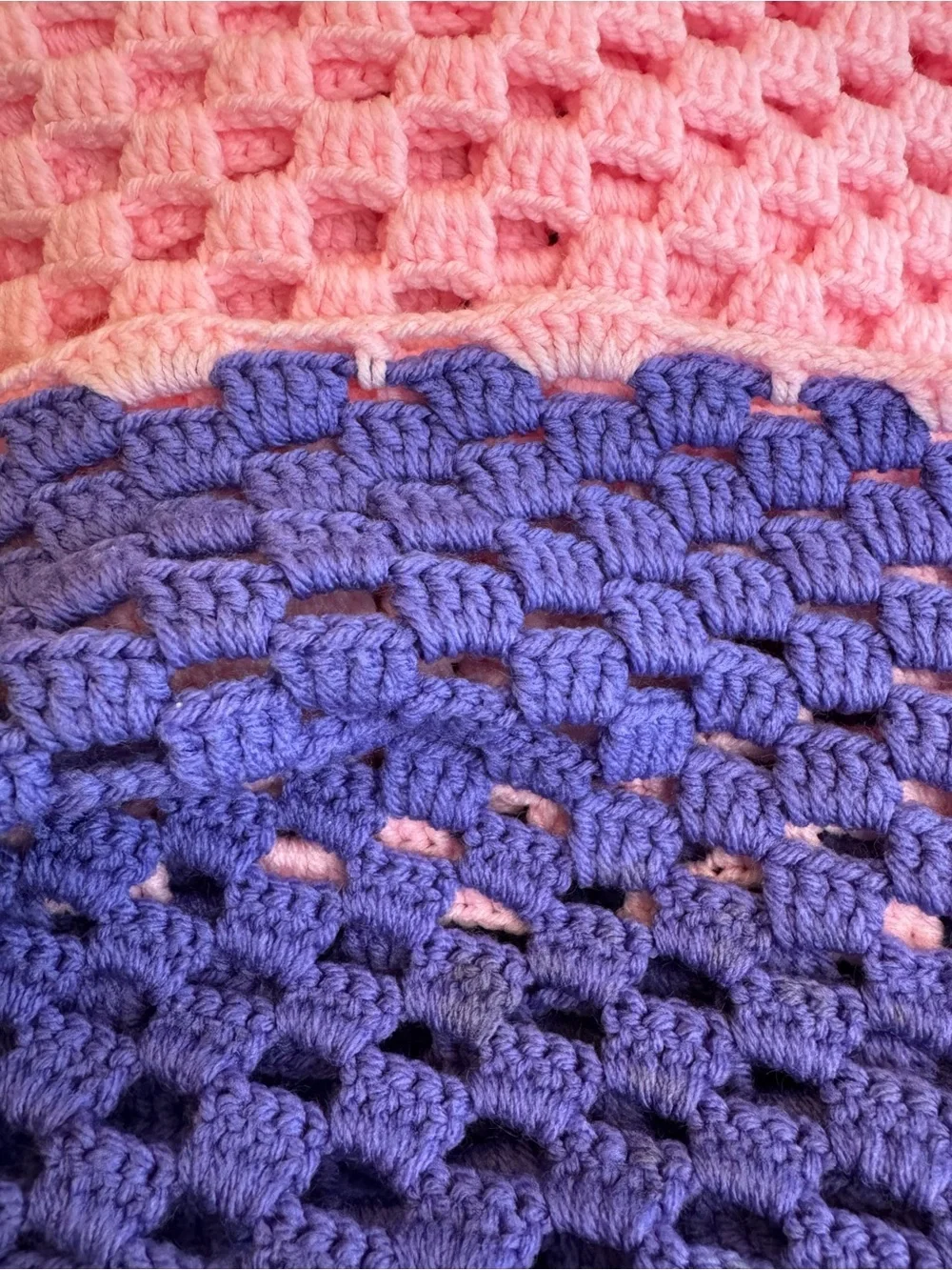 American Vintage Pink and Purple Knit Bed Throw